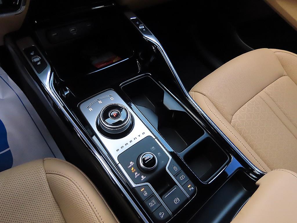 KIA Sorento - Vista 10