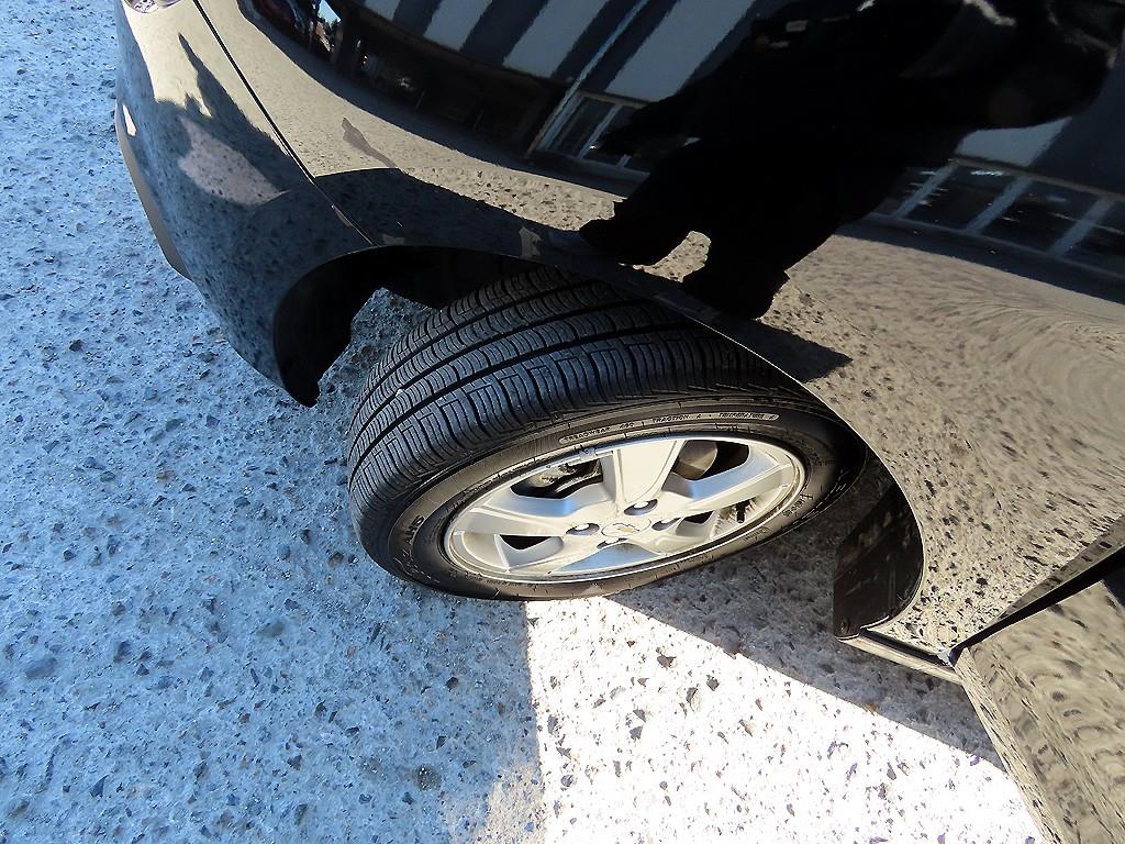 Chevrolet Spark 2017 Negro - Importación desde Corea - HF Imports Iquique - Foto 18