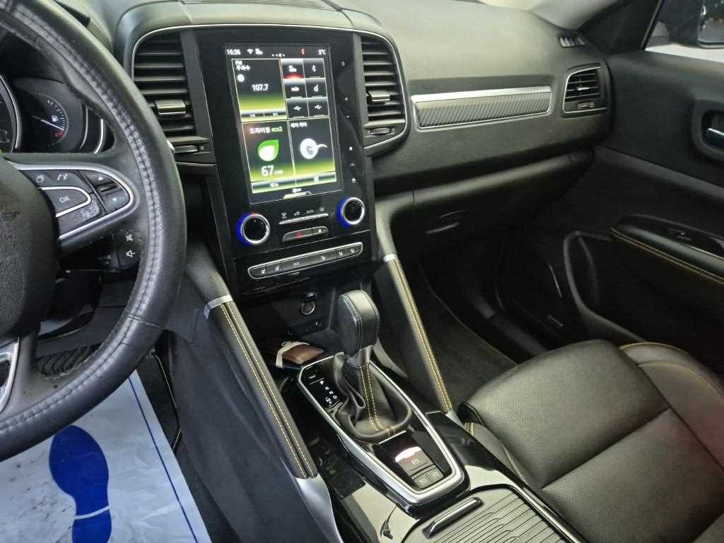 SAMSUNG QM6 - Vista 10