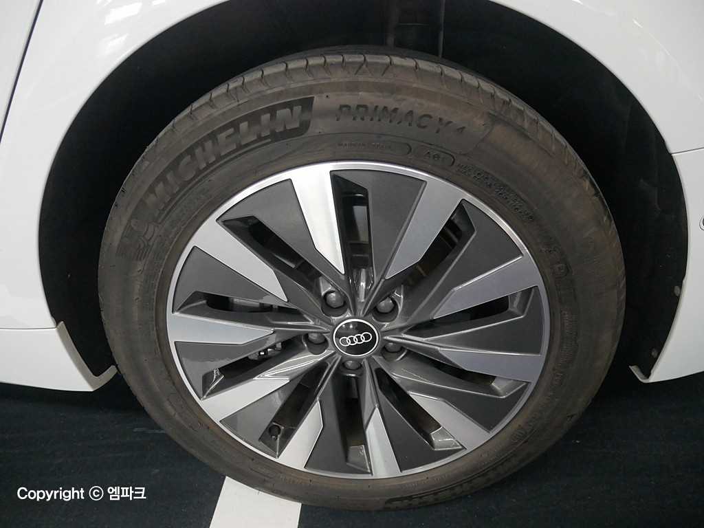 Audi A6 2021 Blanco - Importación desde Corea - HF Imports Iquique - Foto 16