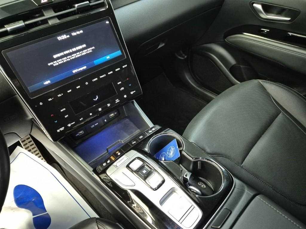 HYUNDAI Tucson - Vista 10