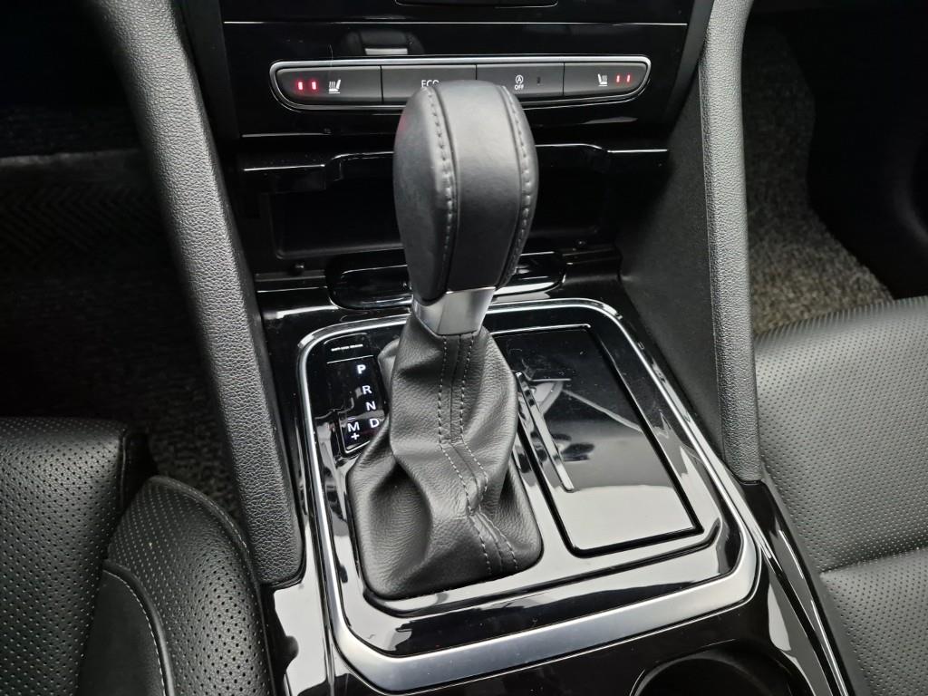 SAMSUNG SM6 - Vista 8