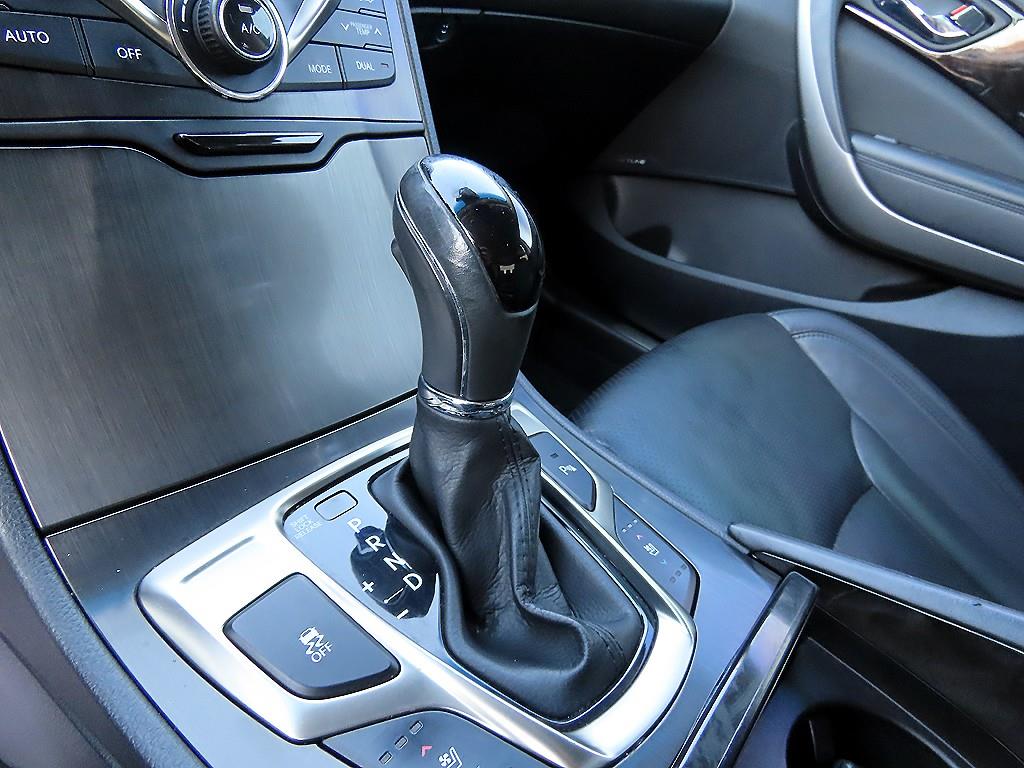 HYUNDAI Grandeur - Vista 11