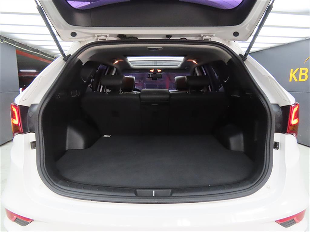 HYUNDAI Santa Fe 2016 Blanco - Importación desde Corea - HF Imports Iquique - Foto 18