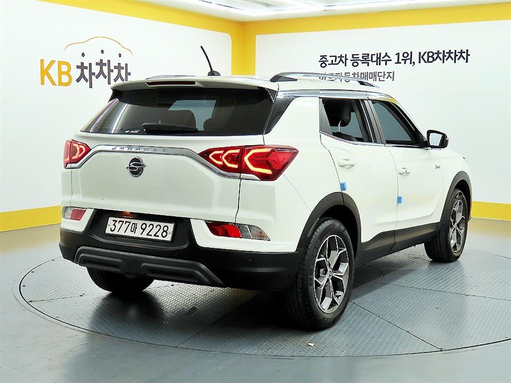 Ssangyong Korando - Vista 4