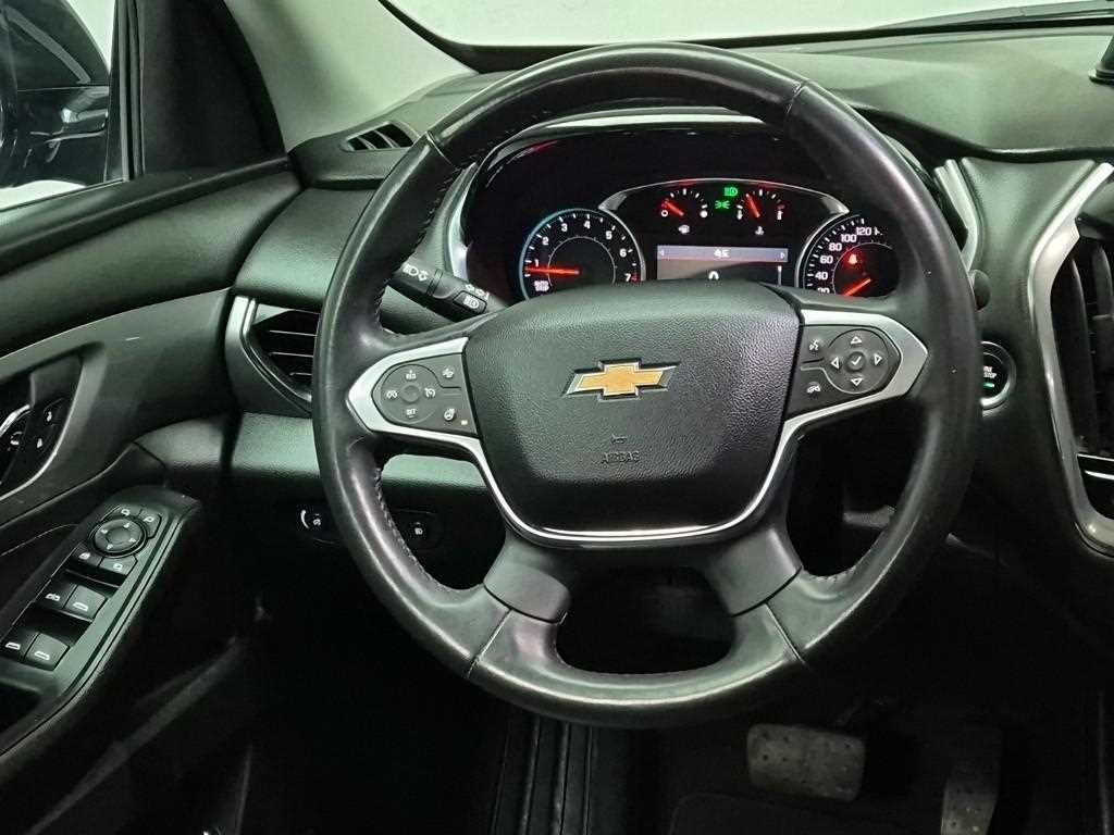 Chevrolet Travers - Vista 9