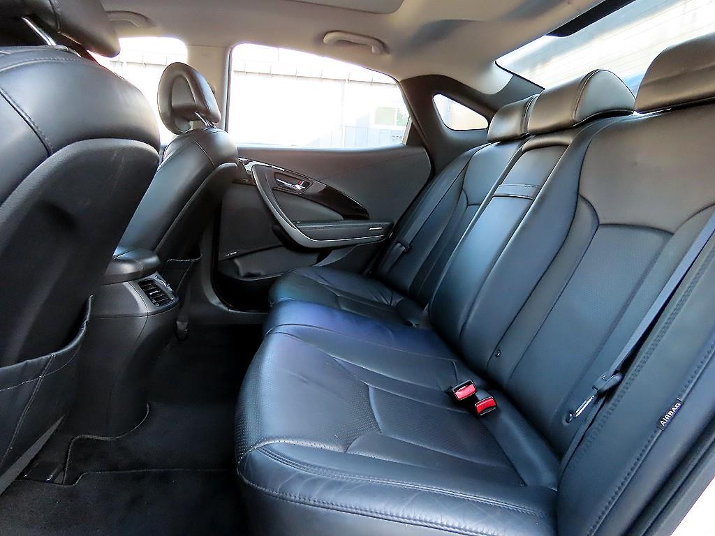 HYUNDAI Grandeur - Vista 6