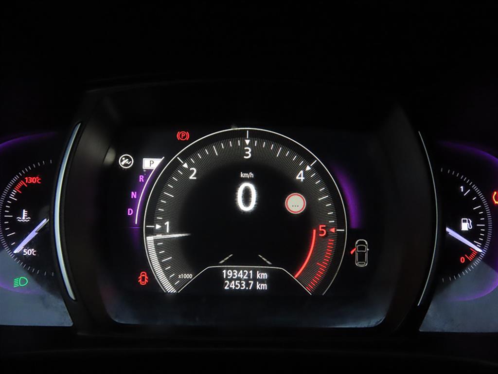 SAMSUNG QM6 - Vista 9