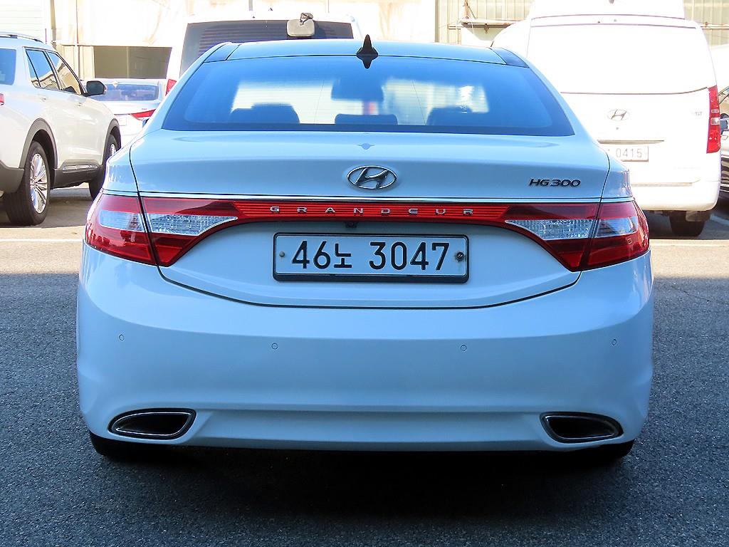 HYUNDAI Grandeur - Vista 4