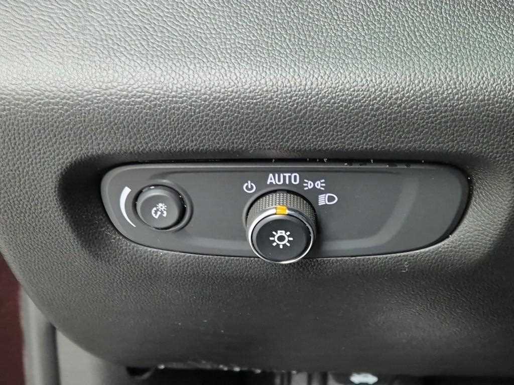 Chevrolet Travers 2023 Rojo - Importación desde Corea - HF Imports Iquique - Foto 18