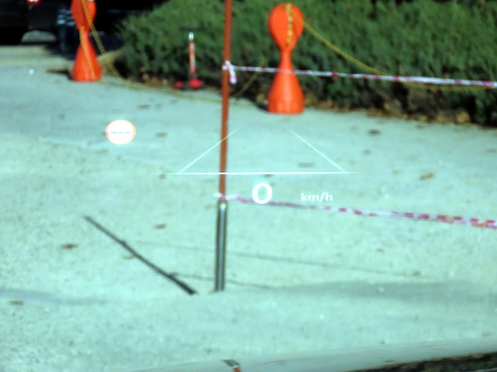 Genesis G80 - Vista 10