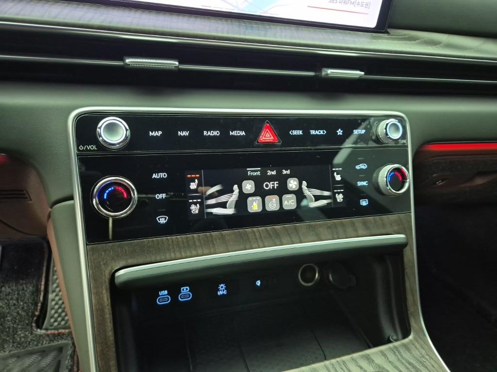 Genesis GV80 - Vista 10