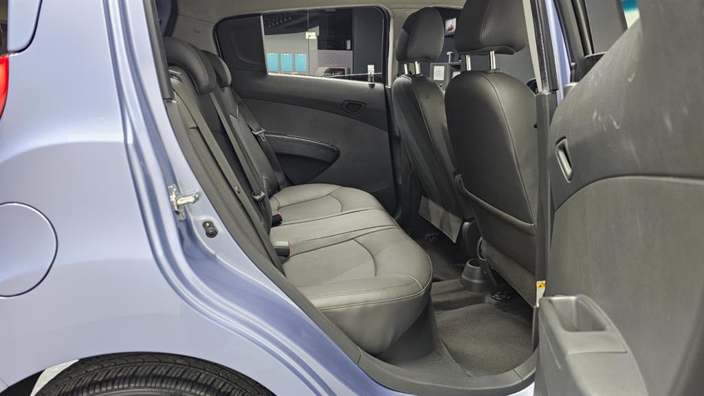 Chevrolet Spark - Vista 12