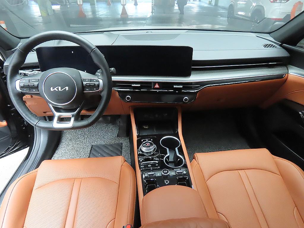 KIA K5 2024 Negro - Importación desde Corea - HF Imports Iquique - Foto 9