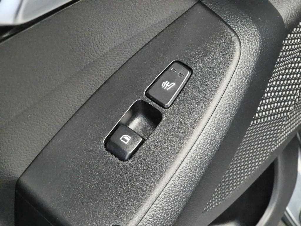 KIA Seltos 2023 Gris - Importación desde Corea - HF Imports Iquique - Foto 19