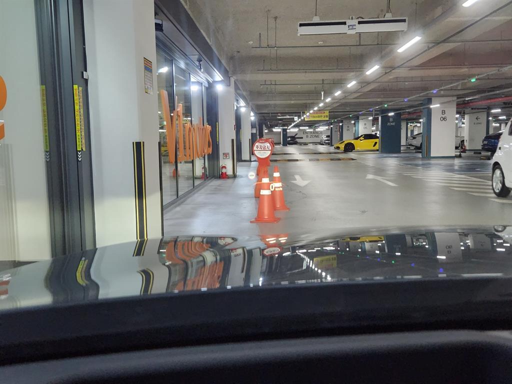 BMW 5 Series 2017 Gris - Importación desde Corea - HF Imports Iquique - Foto 17