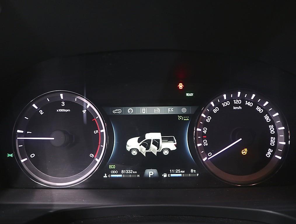 Ssangyong Rexton - Vista 7