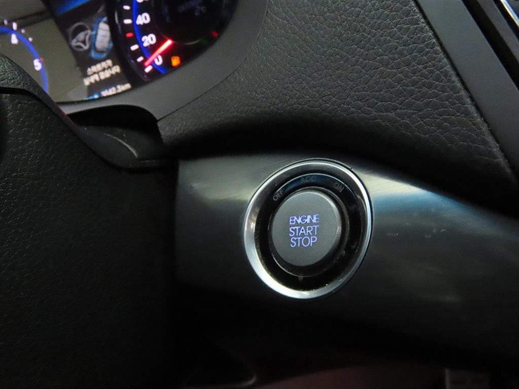 HYUNDAI i40 - Vista 10