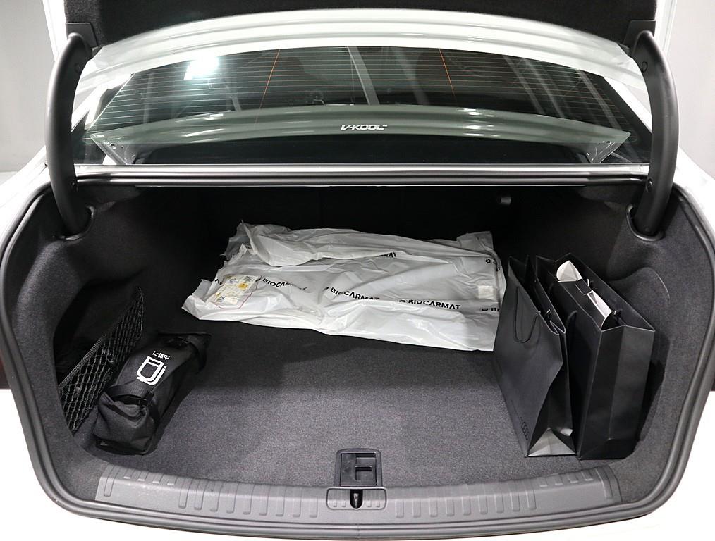 Audi A6 2025 Blanco - Importación desde Corea - HF Imports Iquique - Foto 17