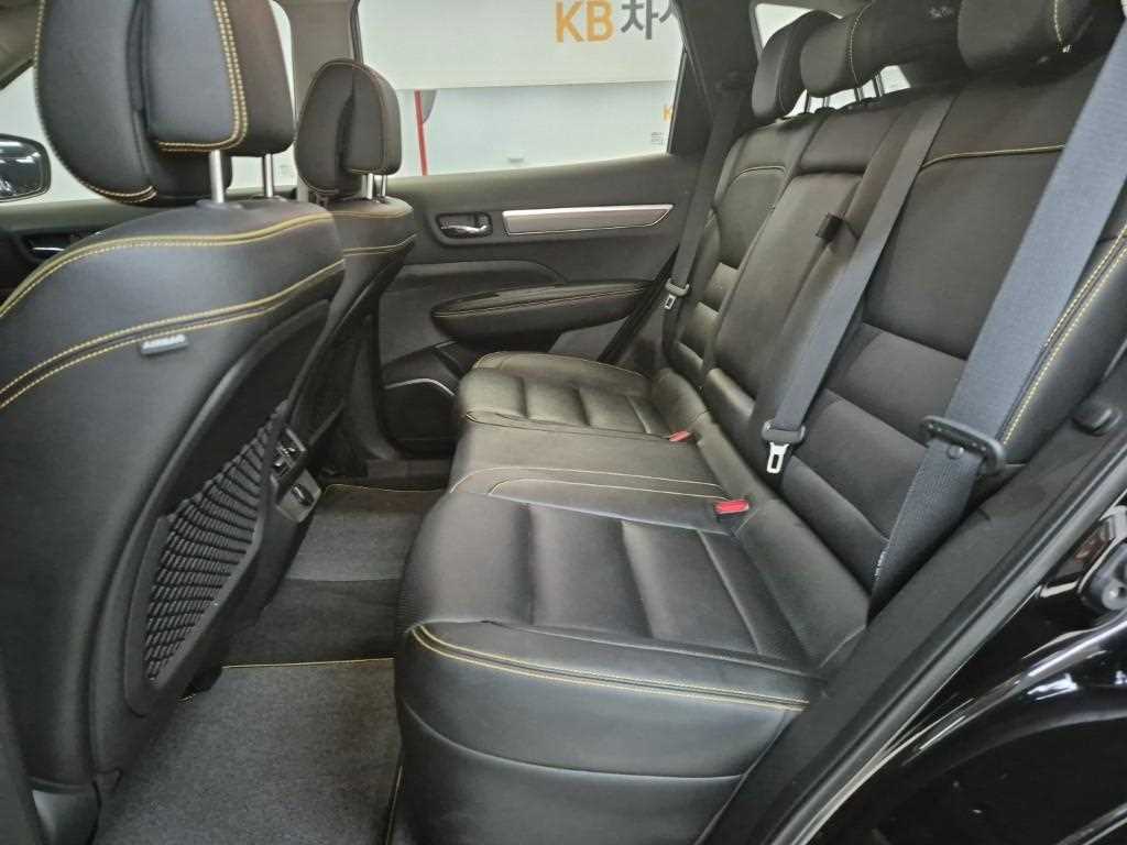 SAMSUNG QM6 - Vista 12