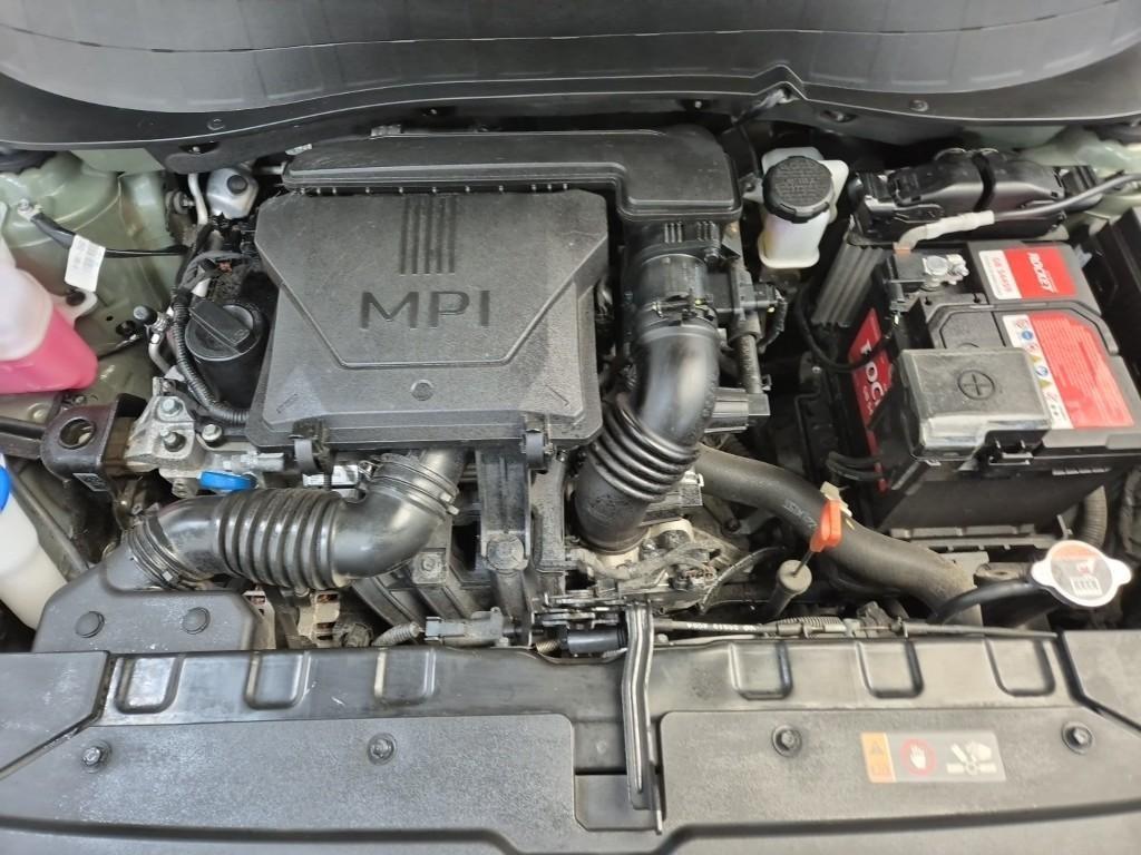 HYUNDAI Casper - Vista 5