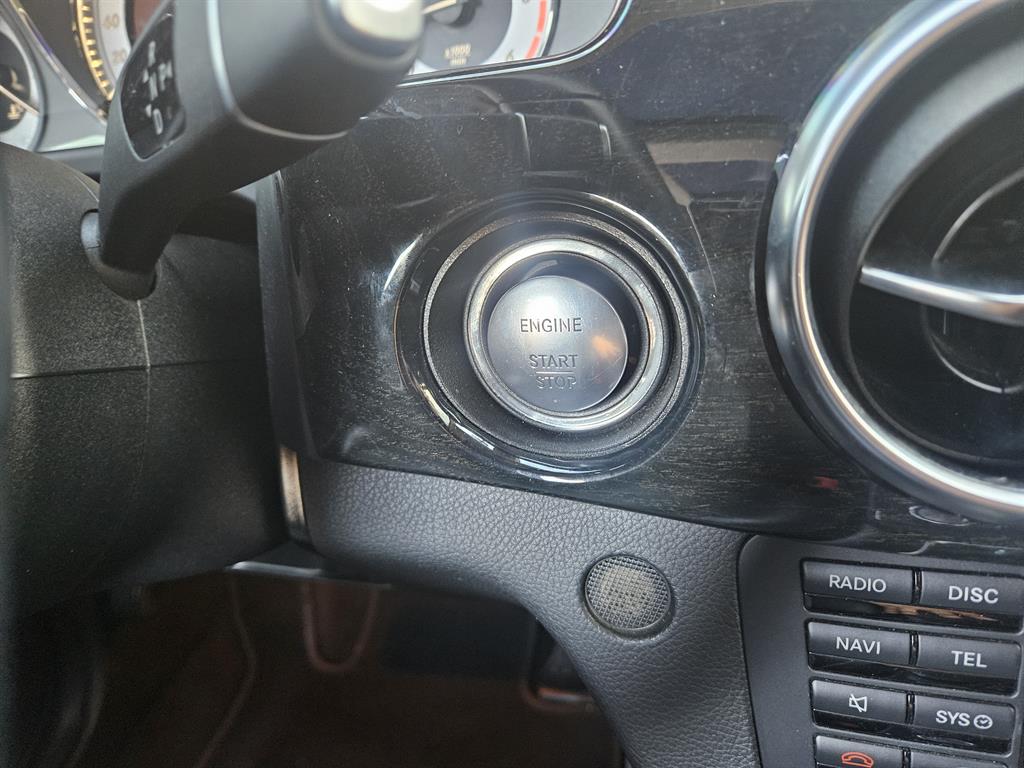 Mercedes Benz GLK Class 2014 Blanco - Importación desde Corea - HF Imports Iquique - Foto 20