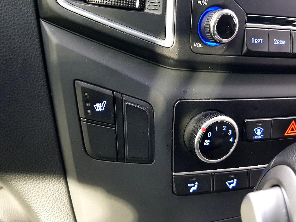 HYUNDAI Starex 2018 Plateado - Importación desde Corea - HF Imports Iquique - Foto 14