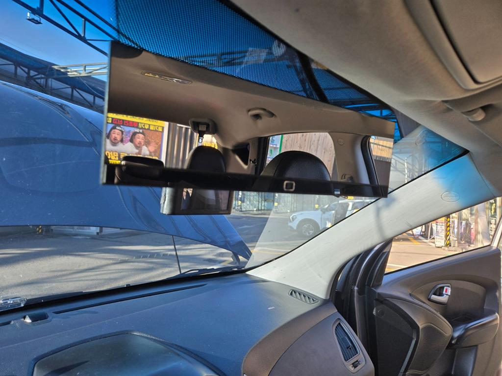 HYUNDAI Tucson - Vista 12