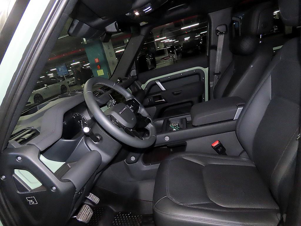 Land Rover Defender - Vista 6