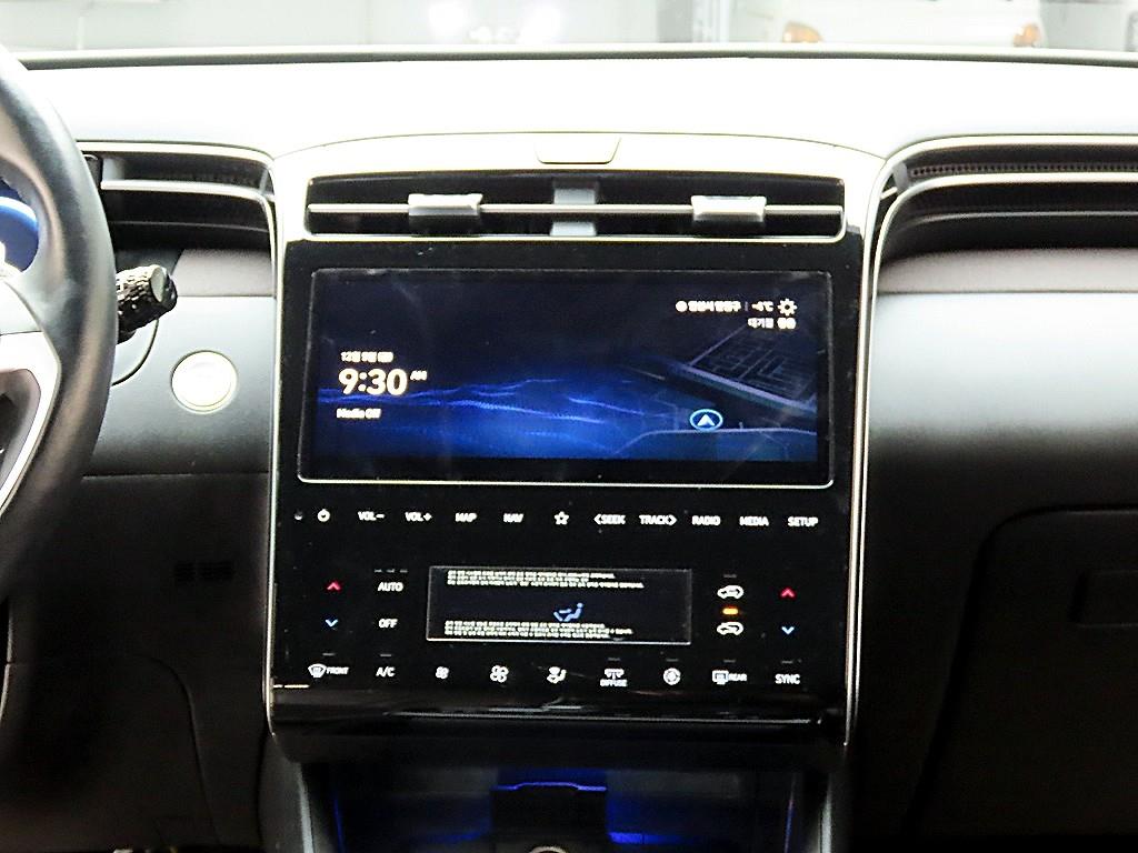 HYUNDAI Tucson - Vista 9