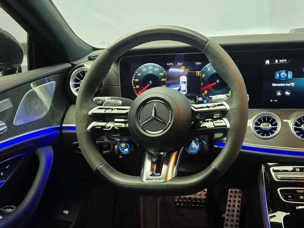 Mercedes Benz CLS Class - Vista 9