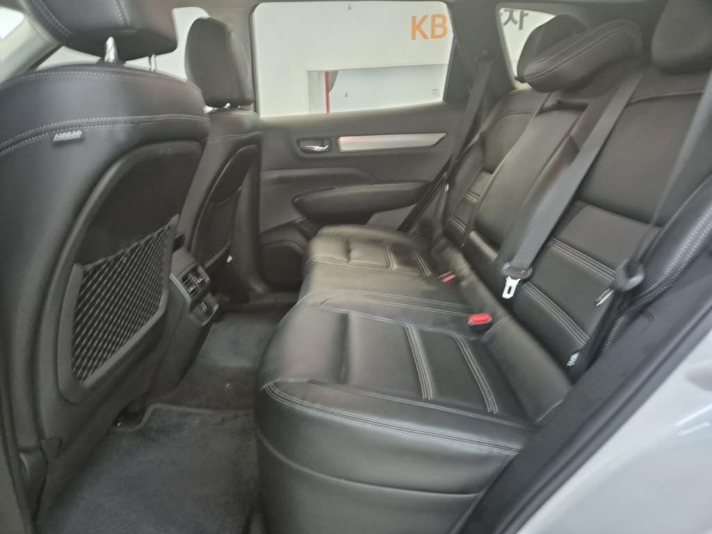 SAMSUNG QM6 - Vista 11