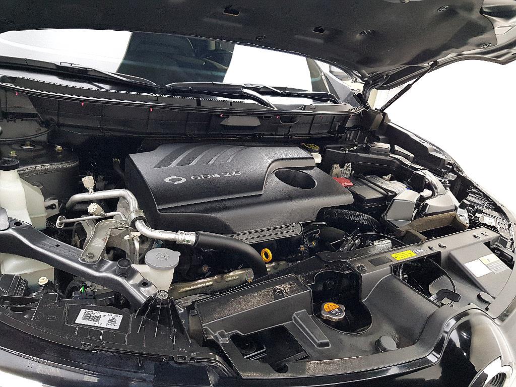 SAMSUNG QM6 - Vista 6