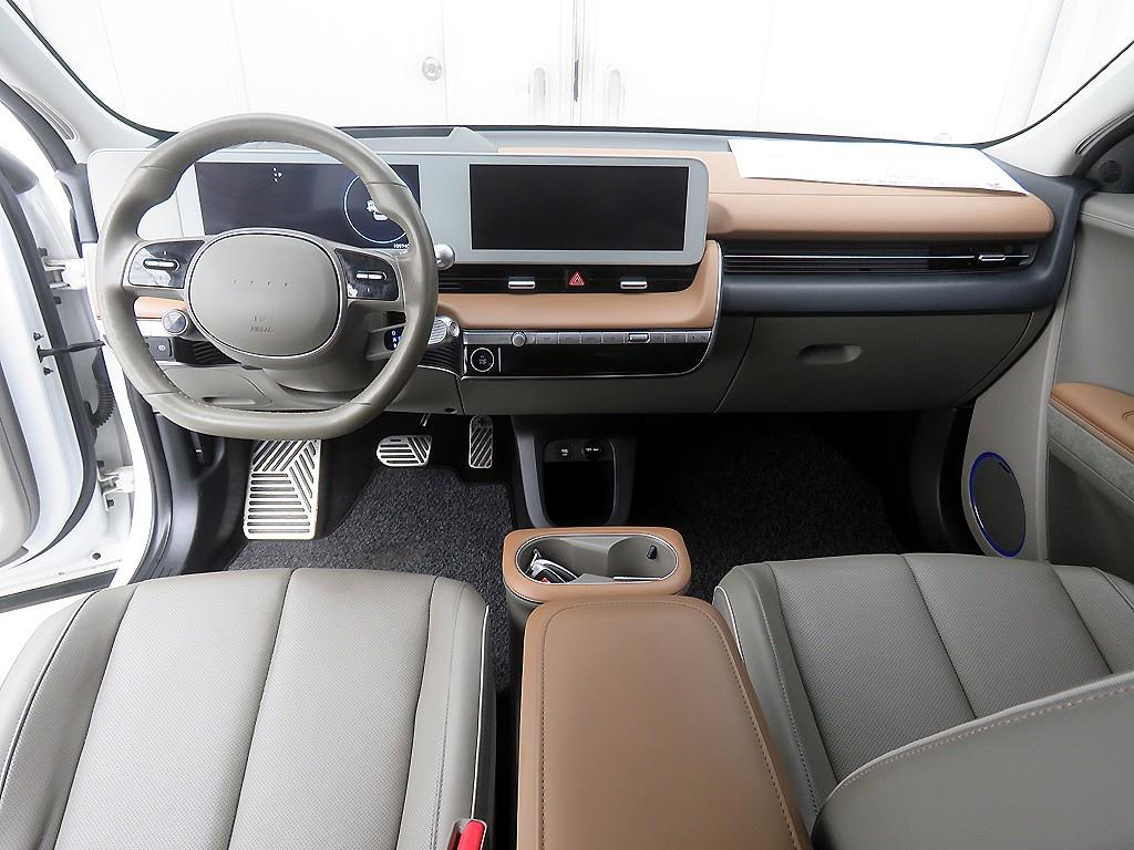 HYUNDAI Ioniq 5 - Vista 9