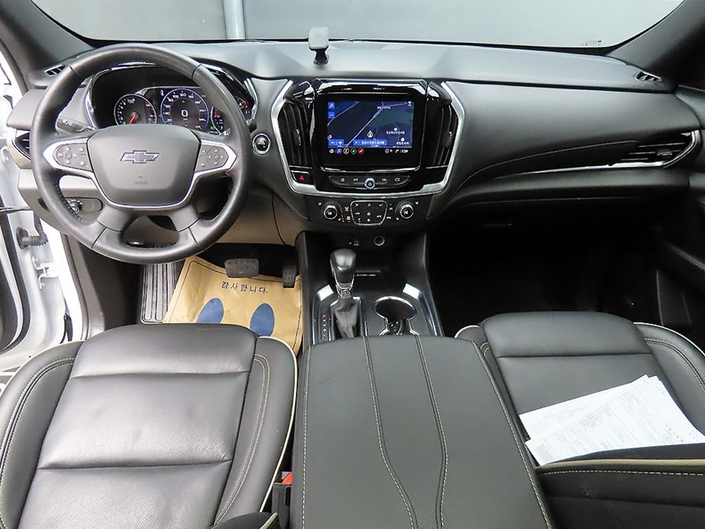 Chevrolet Travers - Vista 7