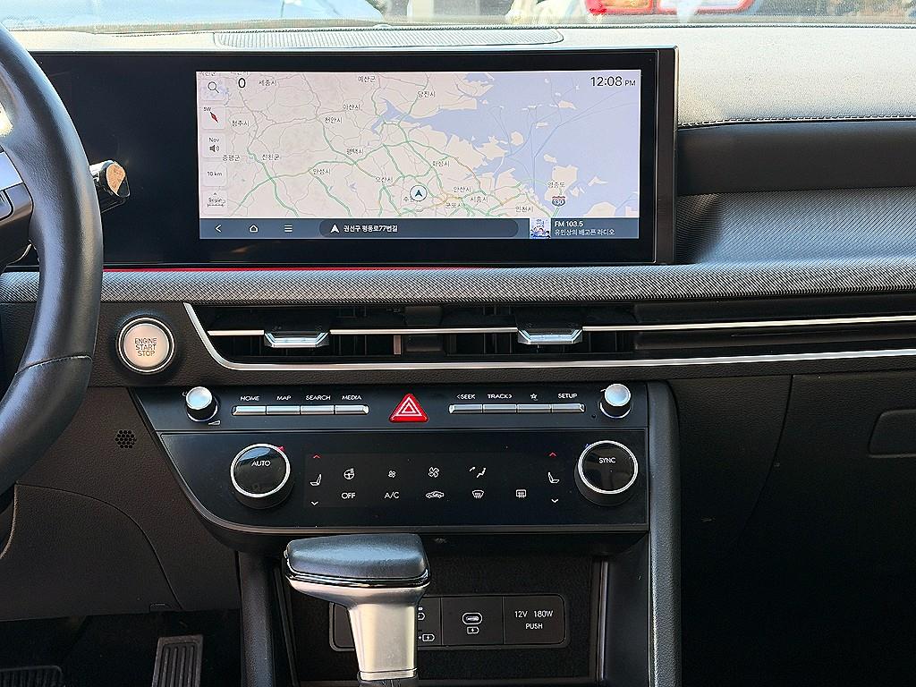 HYUNDAI Sonata - Vista 10