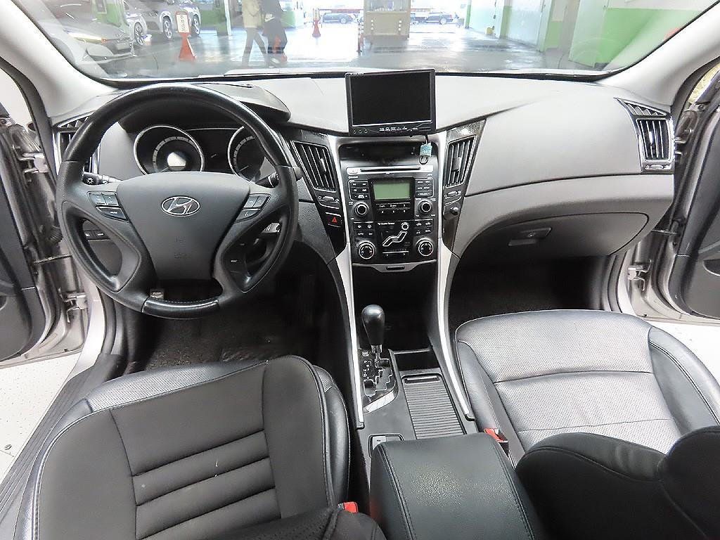 HYUNDAI Sonata 2011 Gris - Importación desde Corea - HF Imports Iquique - Foto 12
