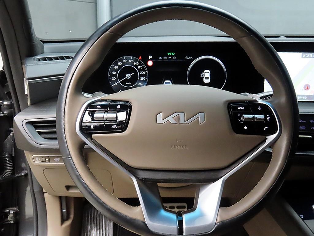 KIA K8 - Vista 9