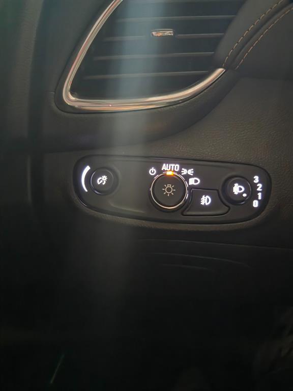 Chevrolet Trax 2017 Gris - Importación desde Corea - HF Imports Iquique - Foto 13