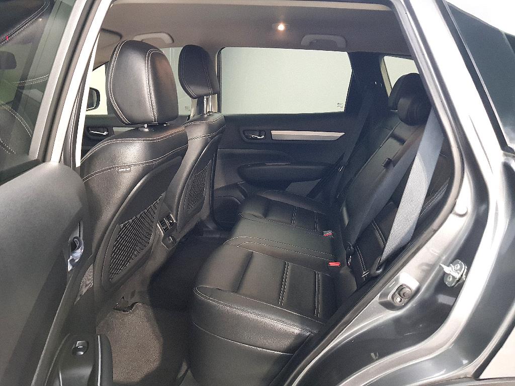 SAMSUNG QM6 - Vista 9