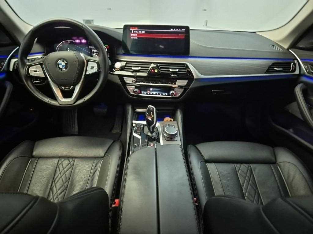 BMW 5 Series - Vista 7