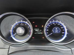 HYUNDAI Sonata - Vista 12