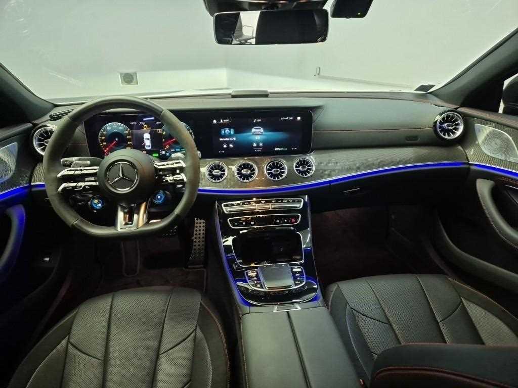 Mercedes Benz CLS Class - Vista 7