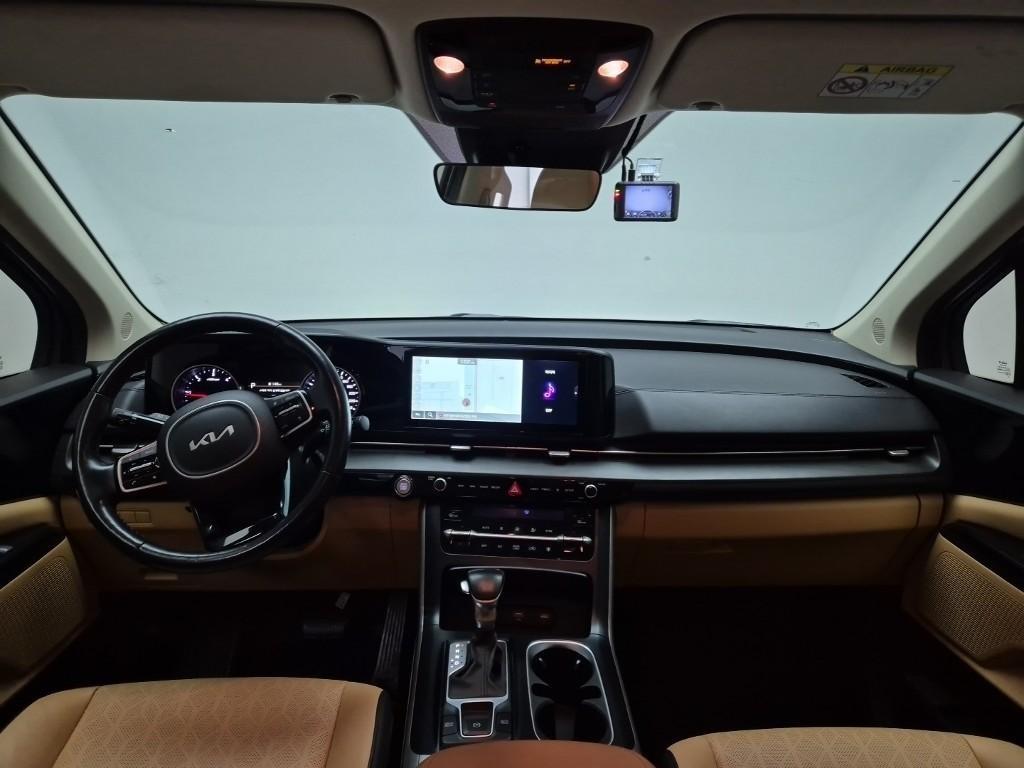 KIA Carnival - Vista 7