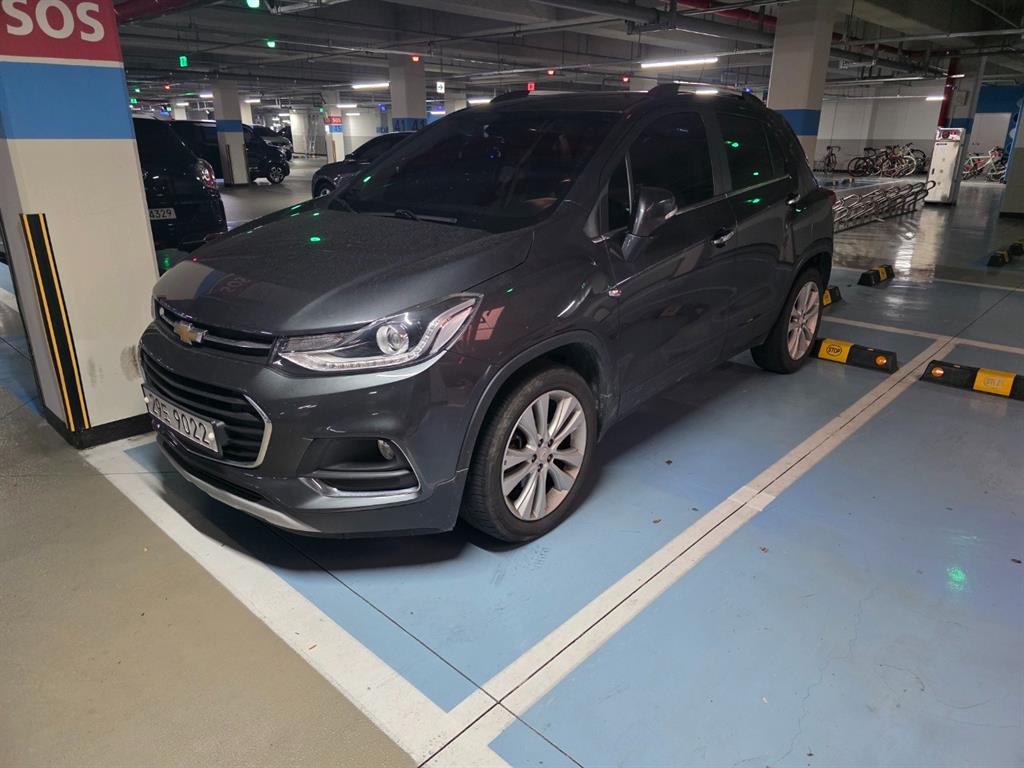 Chevrolet Trax 2017 Gris - Importación desde Corea - HF Imports Iquique - Foto 14