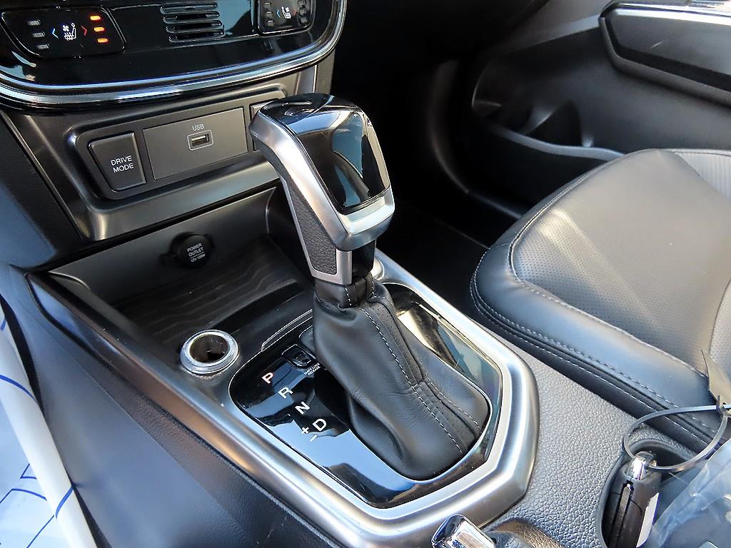 Ssangyong Tivoli - Vista 11