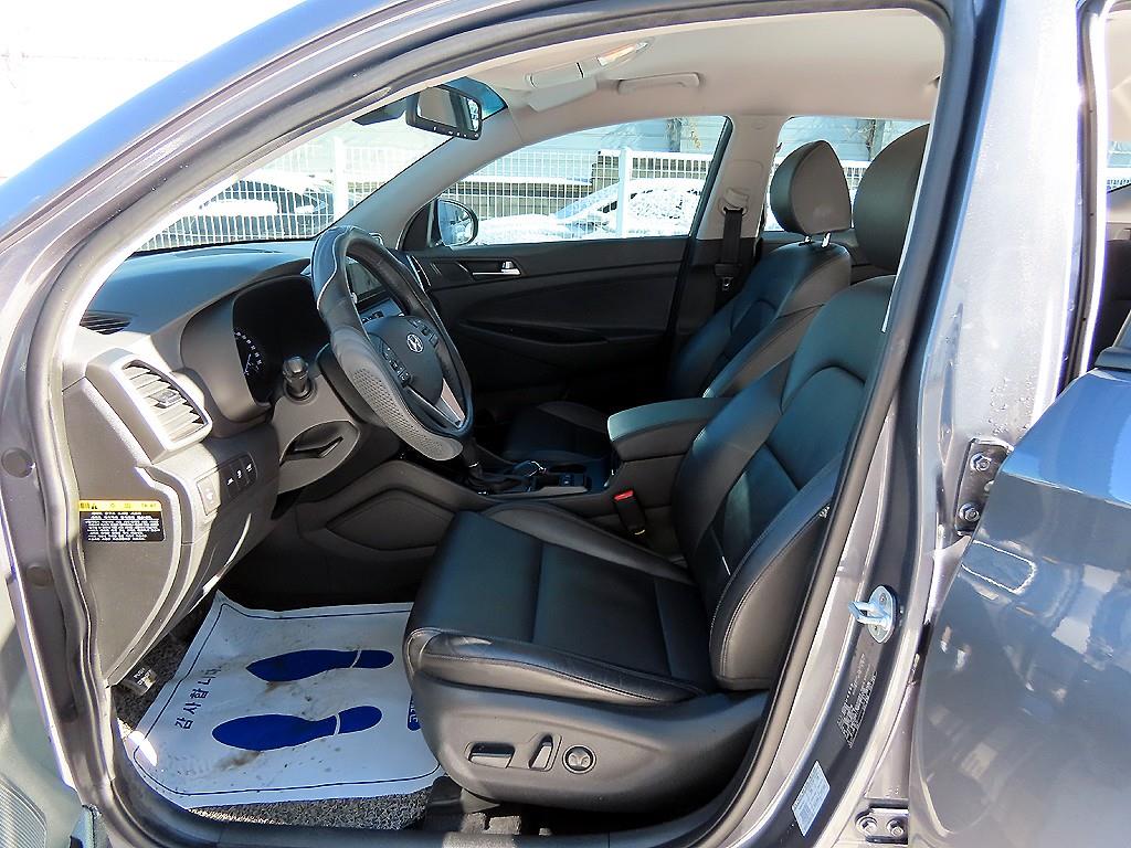 HYUNDAI Tucson - Vista 5