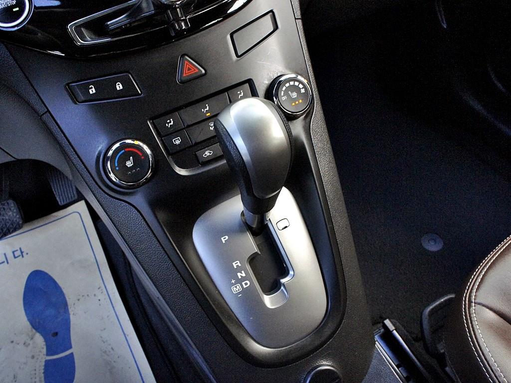 Chevrolet Orlando 2016 Gris - Importación desde Corea - HF Imports Iquique - Foto 11