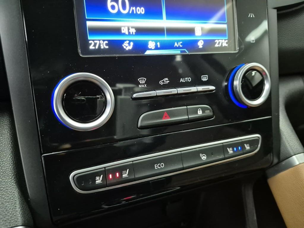 SAMSUNG QM6 - Vista 10