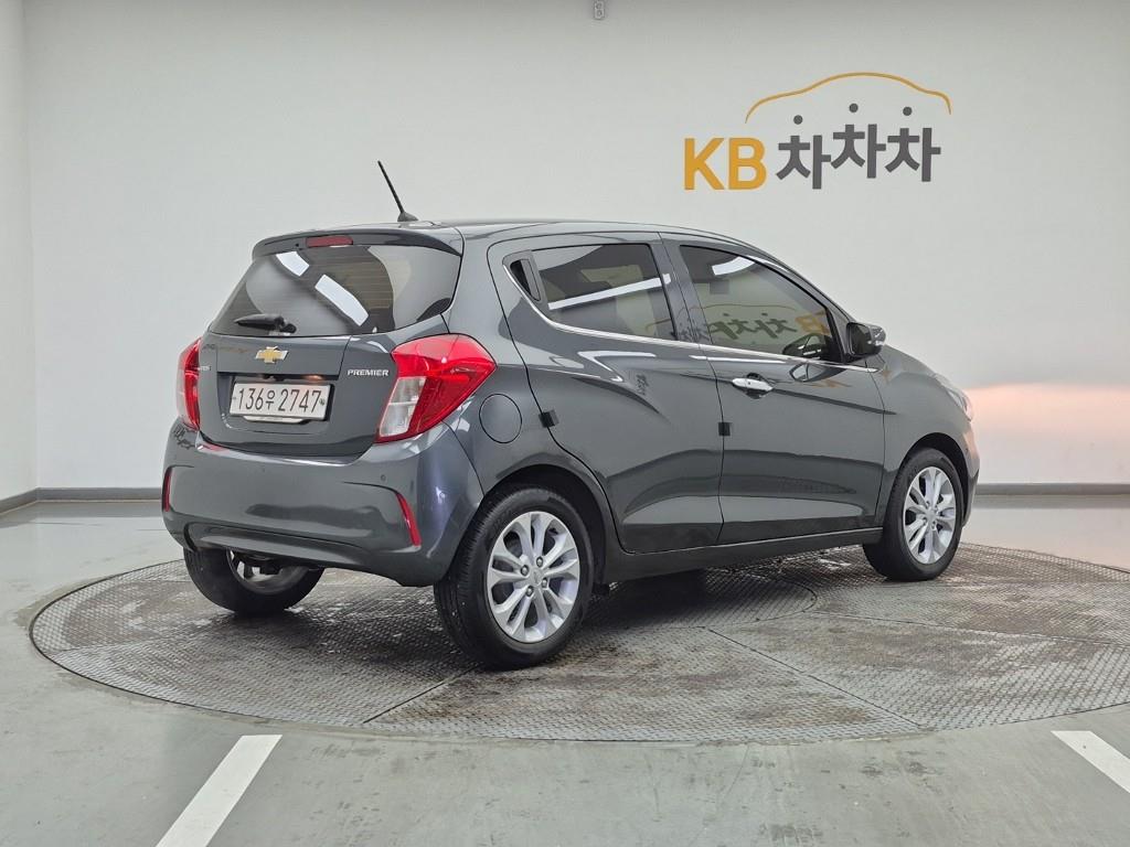 Chevrolet Spark - Vista 4